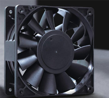 Maintenance and Use Precautions of DC Cooling Fan